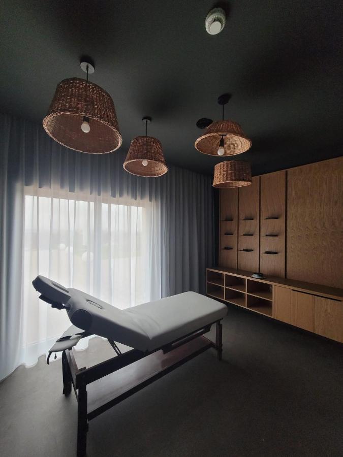 Crama Jelna Resort & Spa Orheiu Bistritei Ngoại thất bức ảnh