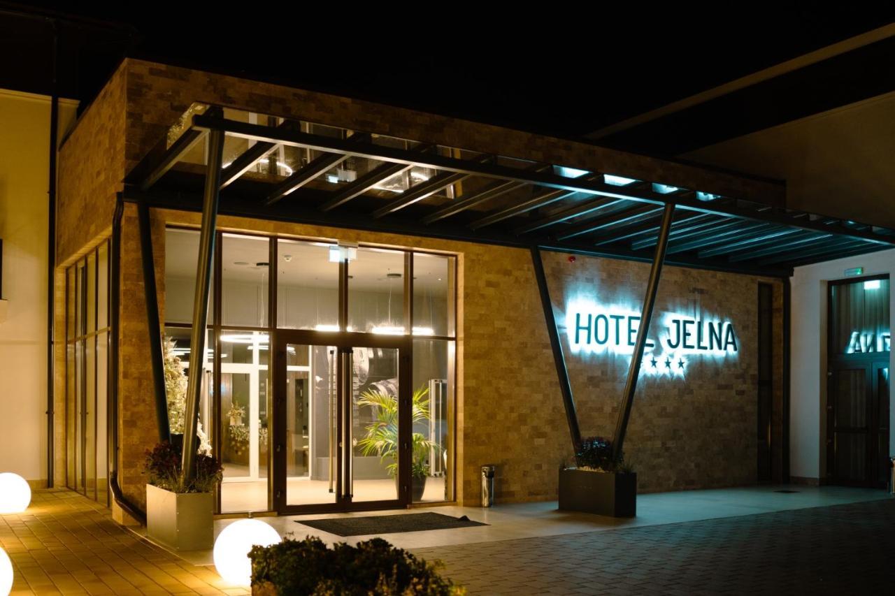 Crama Jelna Resort & Spa Orheiu Bistritei Ngoại thất bức ảnh